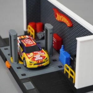 garage left zoom