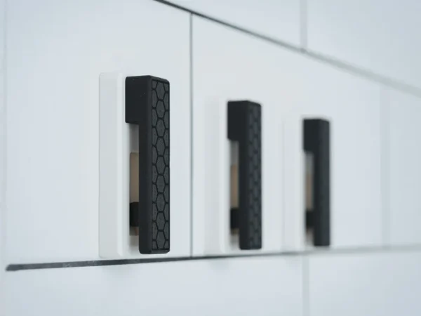 Gravity Towel Hook (Set of 3) - Image 3